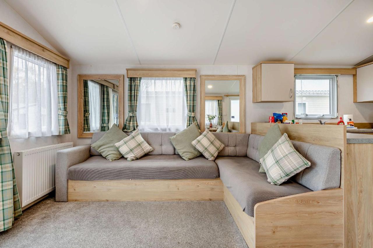 Sea La Vie Lodge, Rockley Park Holiday Park, Poole, Dorset Dış mekan fotoğraf